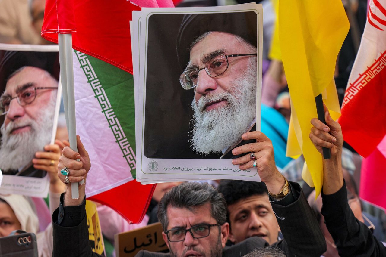 Iran chwieje się po ciosach. Ekspert: To już koniec Islamskiej Republiki