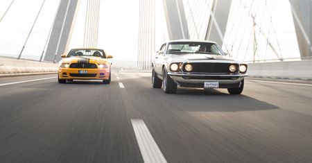 Test: Ford Mustang Boss 302 z 1969 i 2013 roku – szef może być tylko jeden