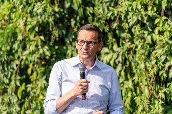 Morawiecki chce debaty z Tuskiem. "O wszystkim"