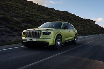 Bentley Torcal oficjalnie pokazany. Elektryczny SUV najmocniejszym modelem marki