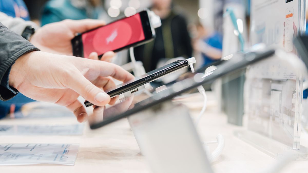 a new smartphone on the stand of the exhibition close-up. New models of gadgets at the exhibition of technologies. People choose new gadgets and smartphones
kirill vasilev
apple, business, communication, concept, design, devices, event, fashion, gadget, generation, group, hands, internet, iphone, lifestyle, media, men, mobile, modern, new, people, phone, presentation, smartphone, social, stand, store, technology, watching, wireless, work, young