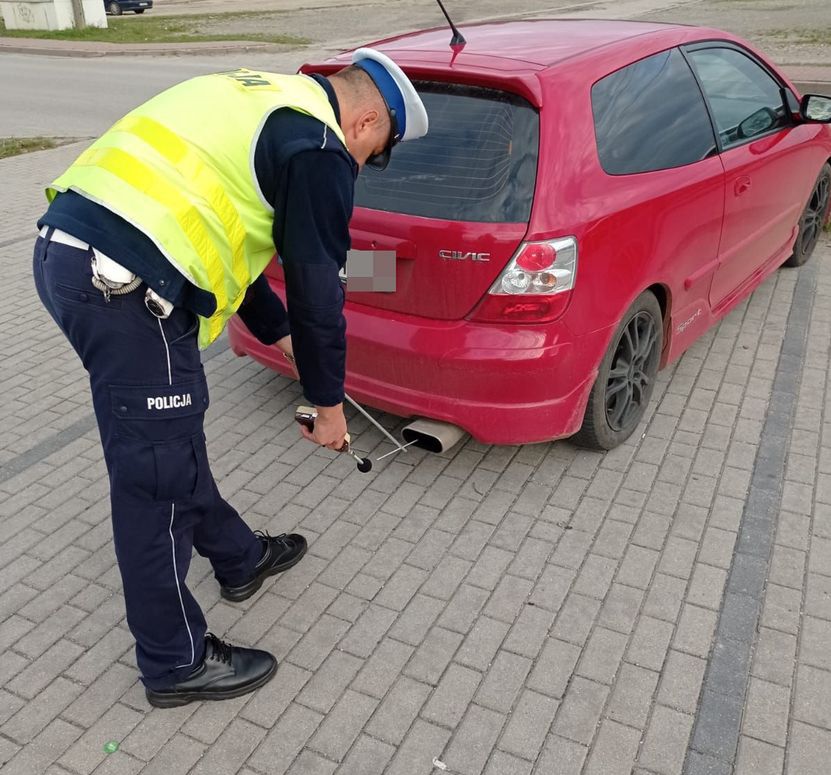 Policja mierzy nie tylko prędkość. Mogą sprawdzić auto sonometrem