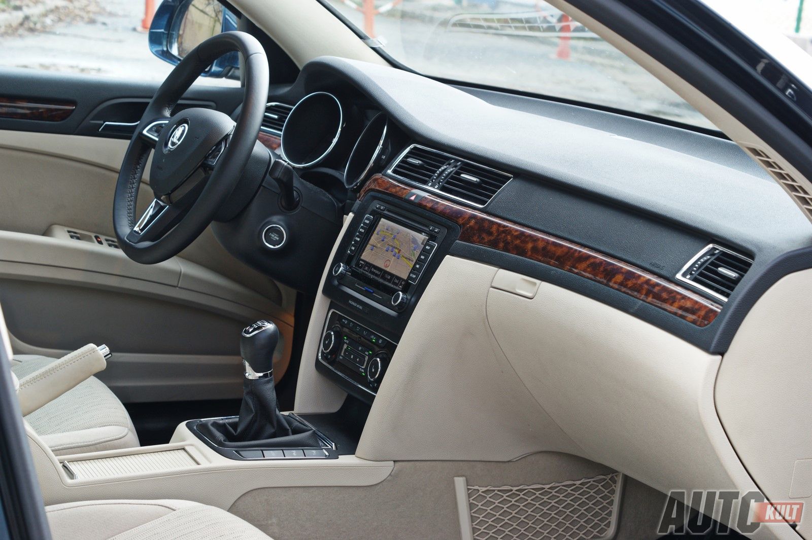 Škoda Superb Combi 2.0 TDI 4x4 Elegance - test [galeria] 10
