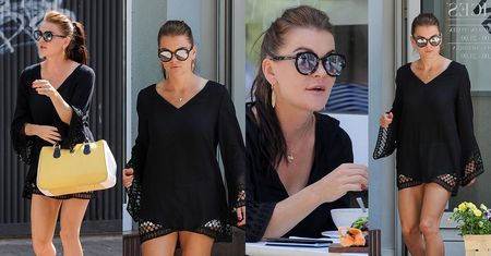 Modna Agnieszka Radwańska na obiedzie w restauracji (ZDJĘCIA)