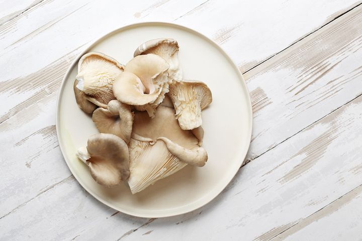Boczniaki to grzyby hodowlane, zawierające cenne witaminy i związki mineralne