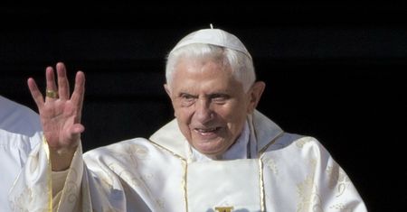 Pierwszy taki pogrzeb. "Kolejni papieże będą przechodzić na emeryturę"