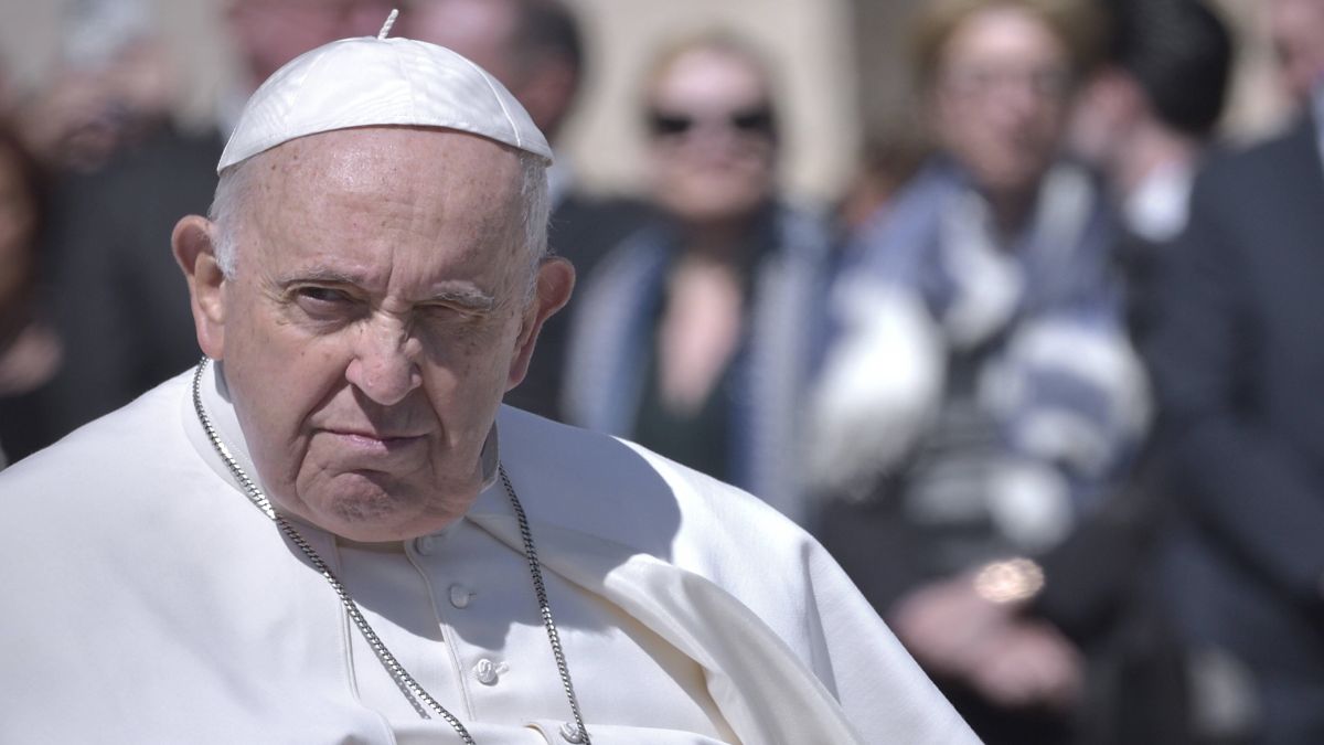 Na ławie oskarżonych zasiadły trzy osoby w tym ksiądz