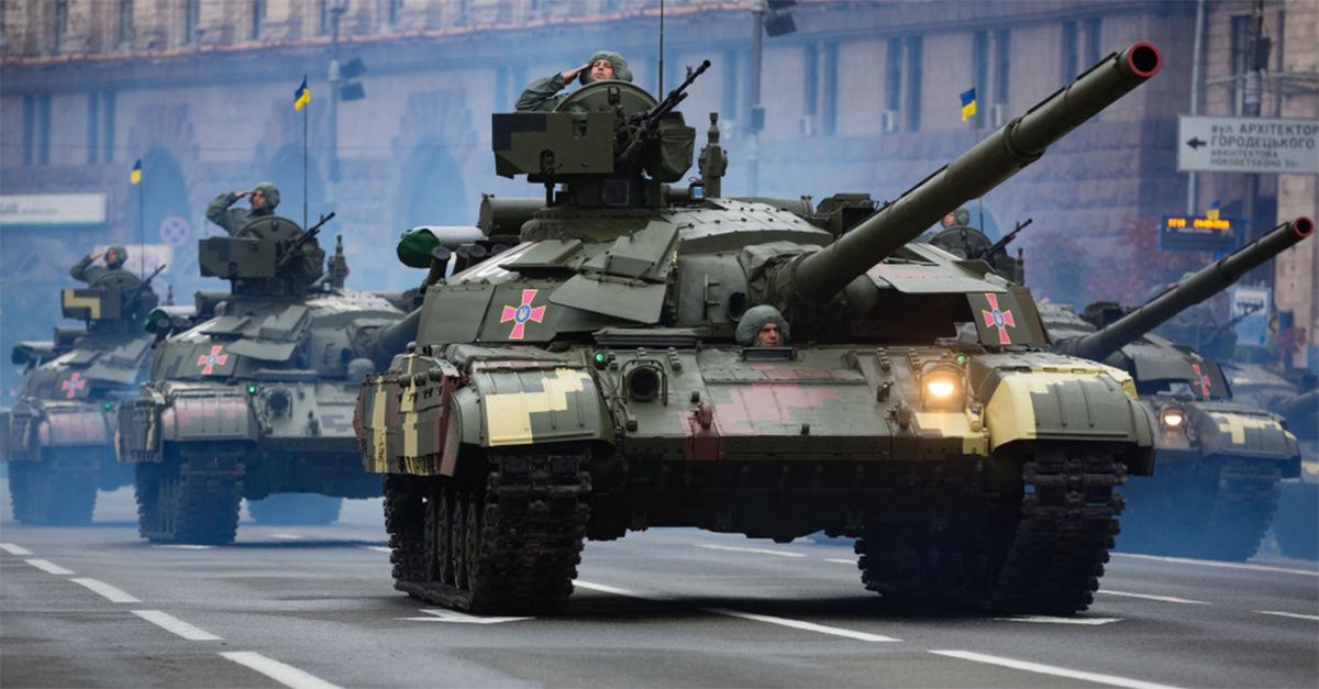 Ukraińskie czołgi podczas defilady z okazji Dnia Niepodległości w 2016 roku 