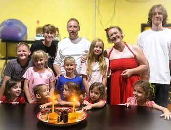 Matka pięcioraczków. O jej ciąży mówiła cała Polska. Ma 11 dzieci. Tak teraz wygląda