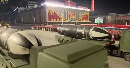 Korea Północna kradnie kryptowaluty. Chce finansować rakiety