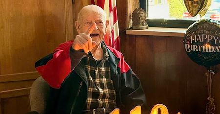 110-latek zachwyca formą. Zdradził, co pije codziennie