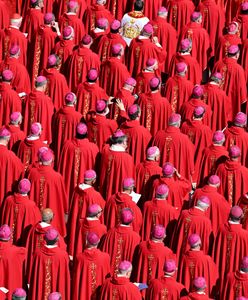 Przygotowania do konklawe. Kardynałowie szczerze o skandalach i nadużyciach