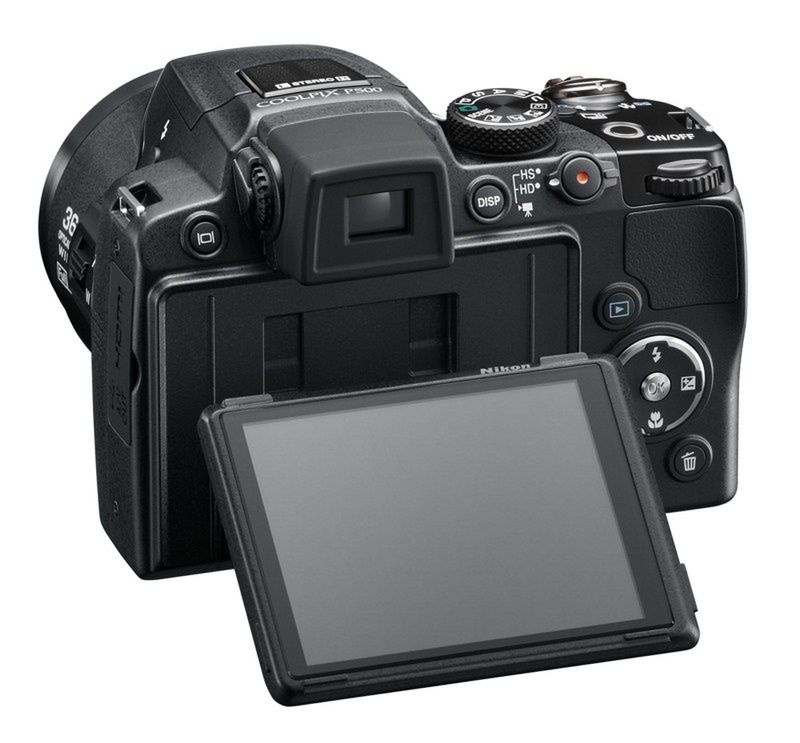 Nikon Coolpix P500 - klasyk z 36-krotnym zoomem i Full HD 2
