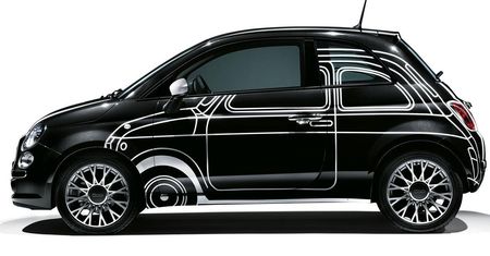 Stary Fiat 500 na nowym Fiacie 500