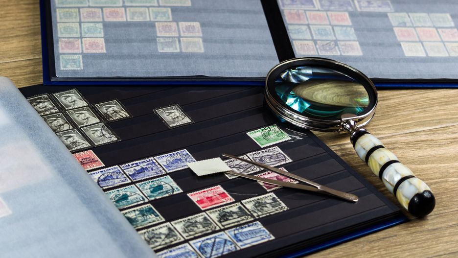 znaczek pocztowy, kolekcja, hobby, album, klaser, lupa, zbiór, poczta, zainteresowanie, znaczki czyste, znaczki kasowane, wystawa, zbieractwo