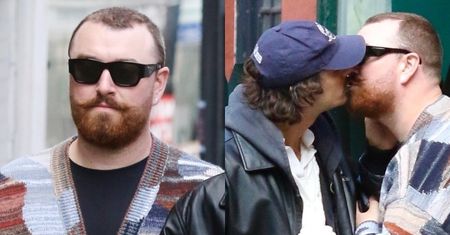 Sam Smith przemierza Nowy Jork z chłopakiem. Nie obyło się bez CZUŁOŚCI na ulicy. Fajna z nich para?