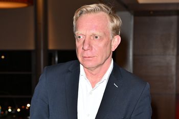 Został sam, ale nie traci nadziei. Modli się o powrót żony i dzieci