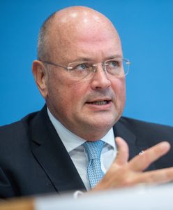 Miał czuwać nad bezpieczeństwem informacji. Niemcowi zarzucono "bliskie kontakty" z Rosją