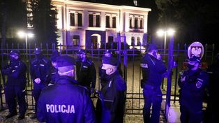 Zagrożenie przed budynkiem TK? Policja reaguje