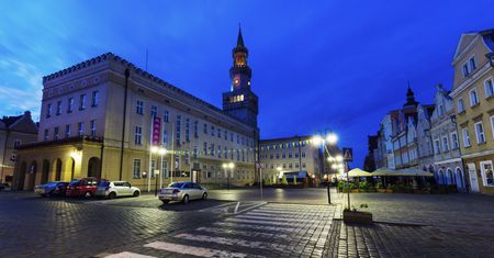 Pogoda w Opolu. Prognoza na niedzielę 7 grudnia. Umiarkowane chmury, miejscami mgły, bez opadów