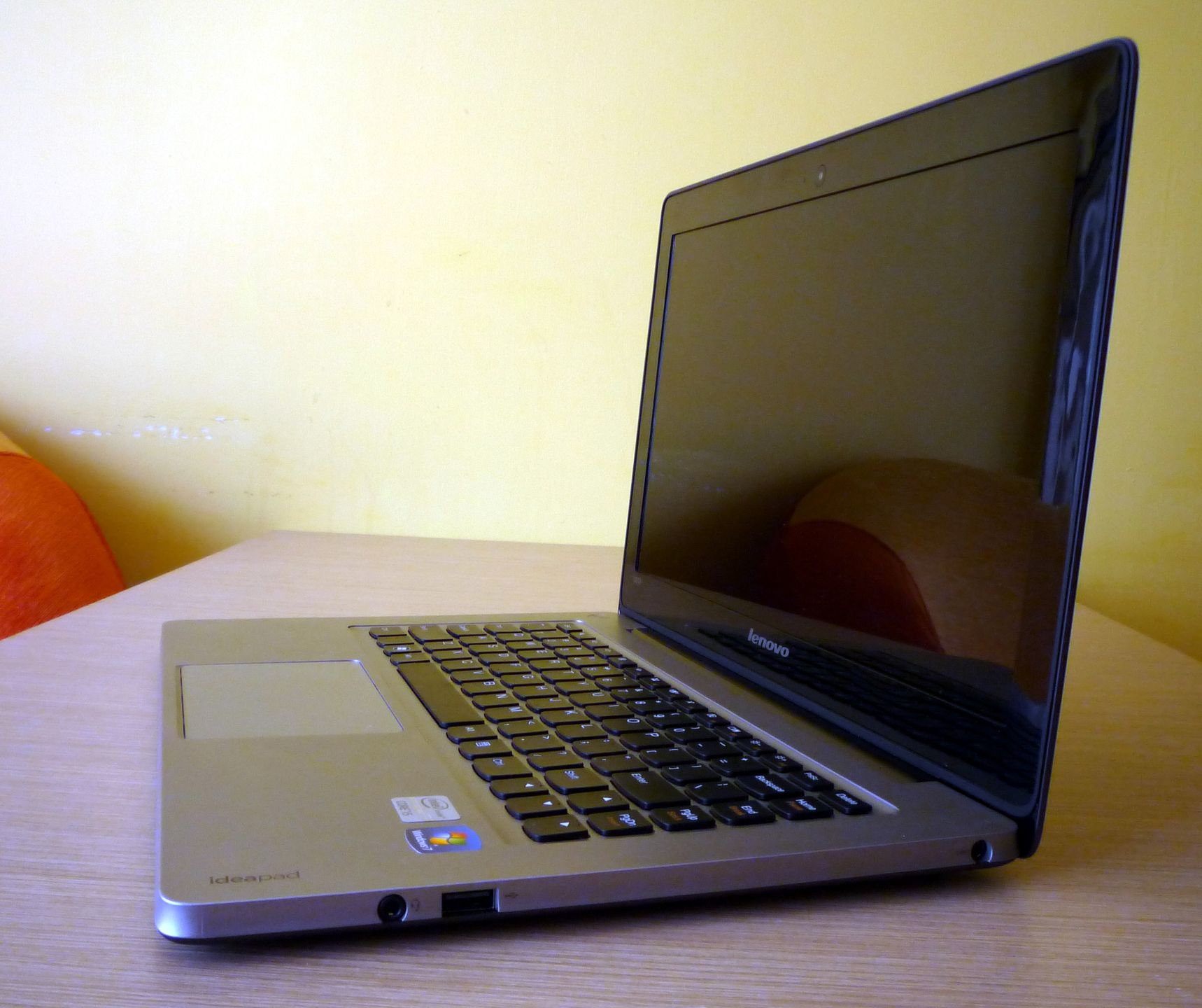 Lenovo IdeaPad U310 – 18 mm, które Cię zadowoli? [test] 4