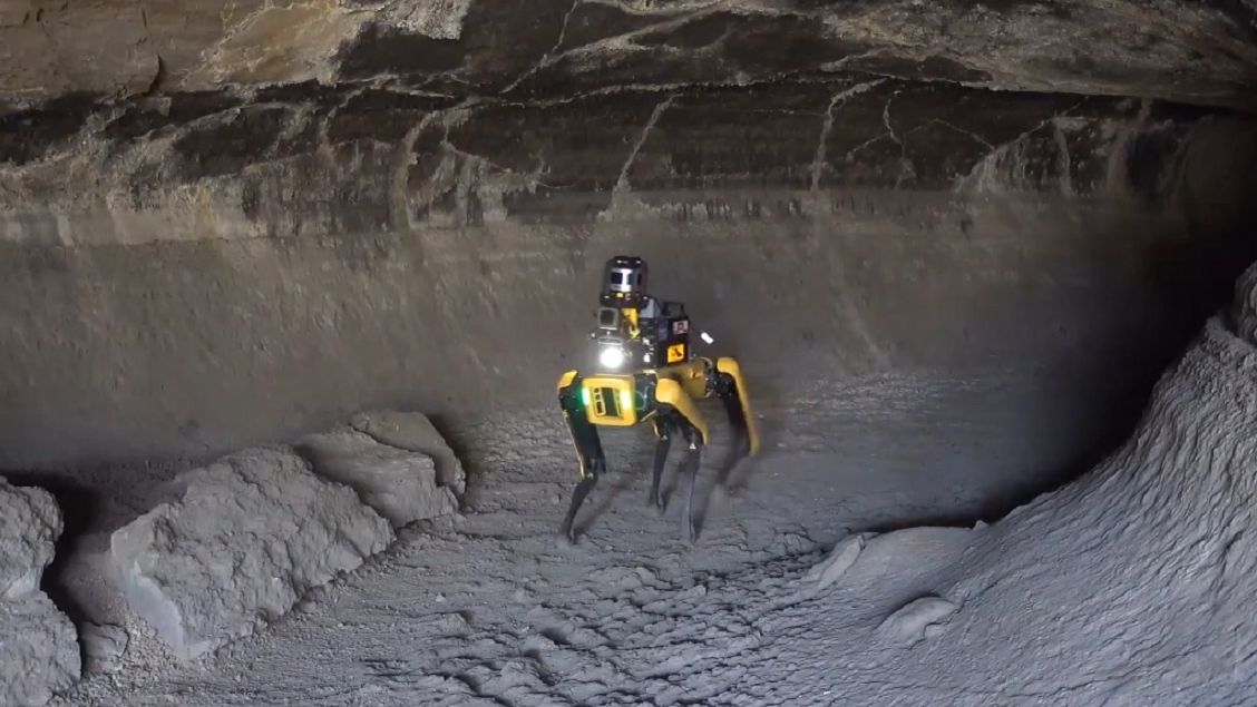 Roboty stworzone do eksploracji jaskiń. Będą szukać życia na Marsie 1