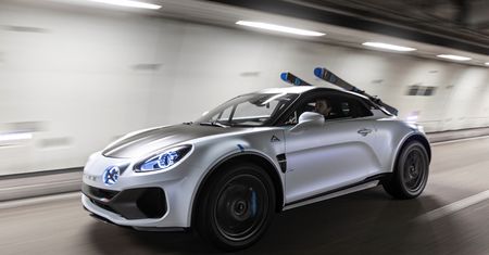 Alpine A110 SportsX wygląda jak idealny samochód na wypad w Alpy