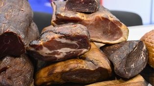 Przed laty wszyscy mieli w ogródku. Sklepowe wędliny nie mają przy nich szans