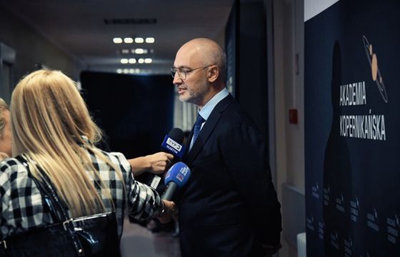 Bank i Kredyt: Piotr Turek o komunikacyjnej transformacji polskiego banku centralnego