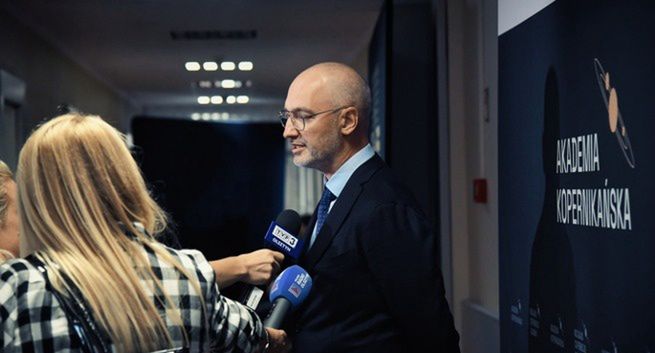 Bank i Kredyt: Piotr Turek o komunikacyjnej transformacji polskiego banku centralnego