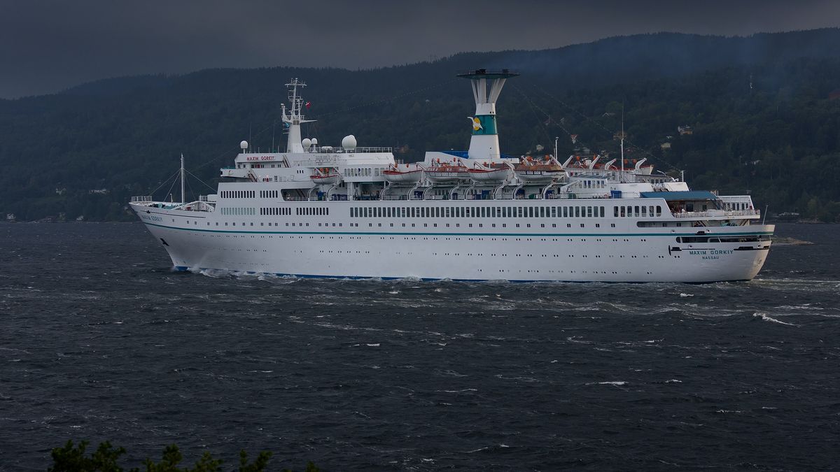 Statek; prom; Bałtyk; ferry; ship