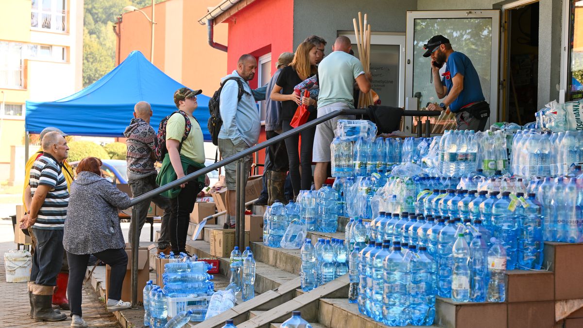 Polski biznes wspiera powodzian