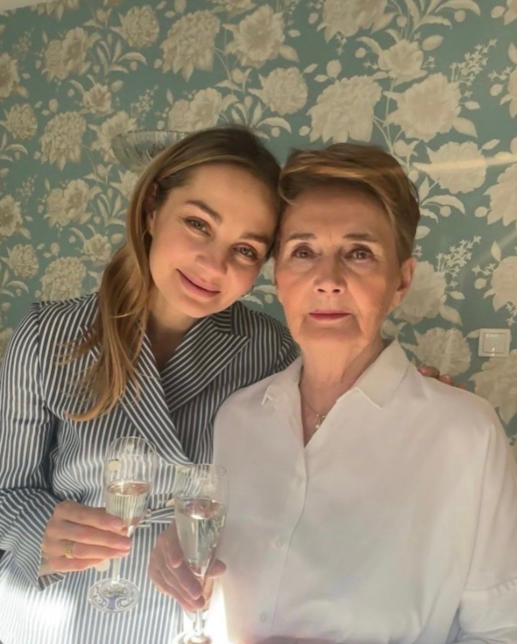 Małgorzata Socha z mamą