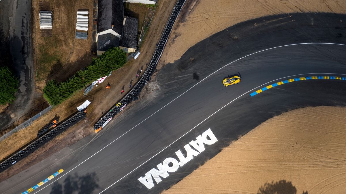 24h Le Mans 2023 widziane ze sterowca Goodyear Blimp