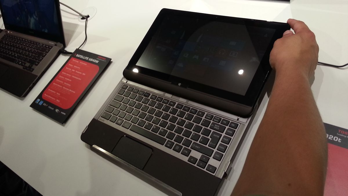 Toshiba Satellite U920t - ultrabook czy tablet? Nie musisz wybierać! [IFA 2012] 1