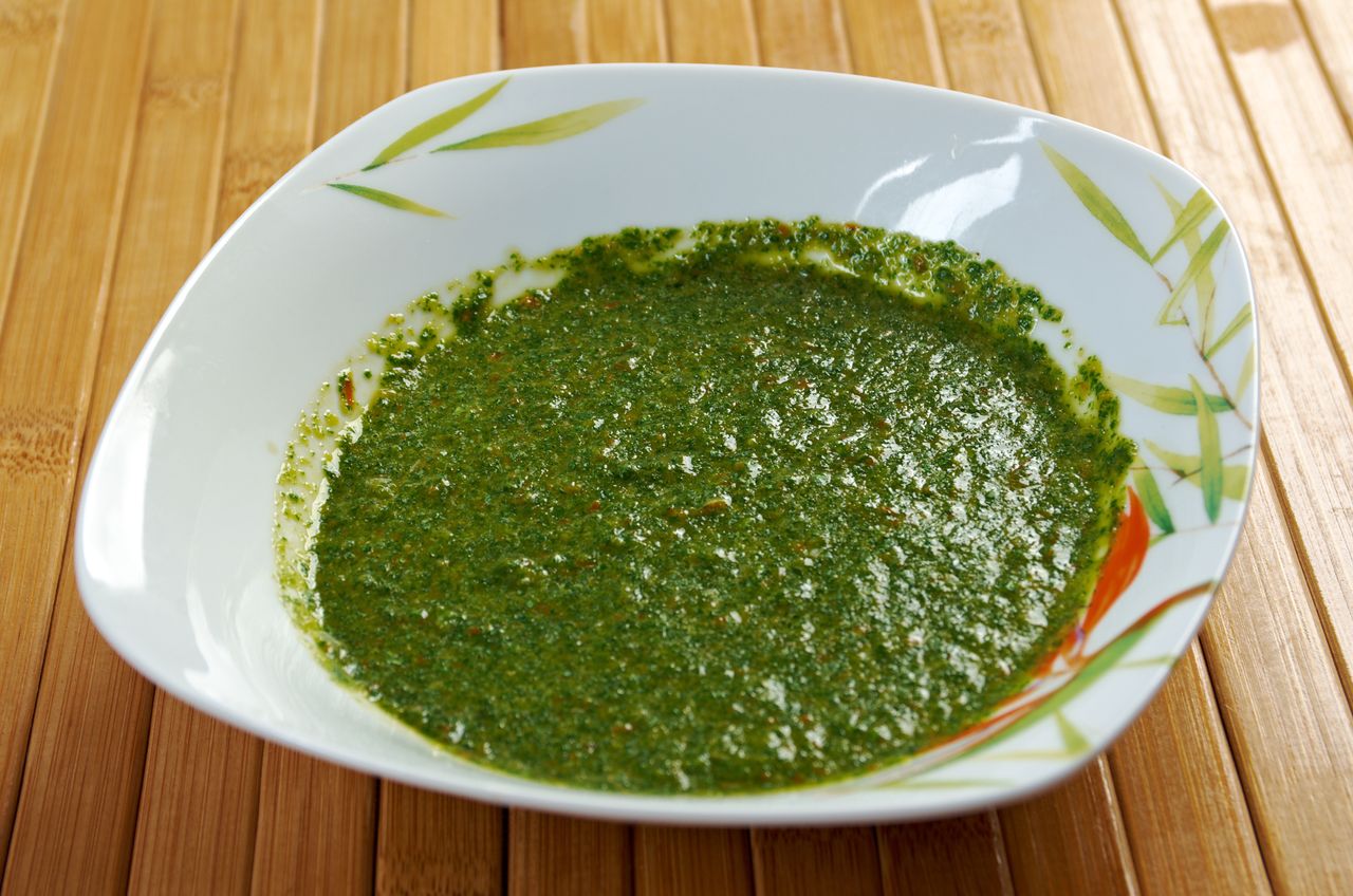 Zhoug green sauce