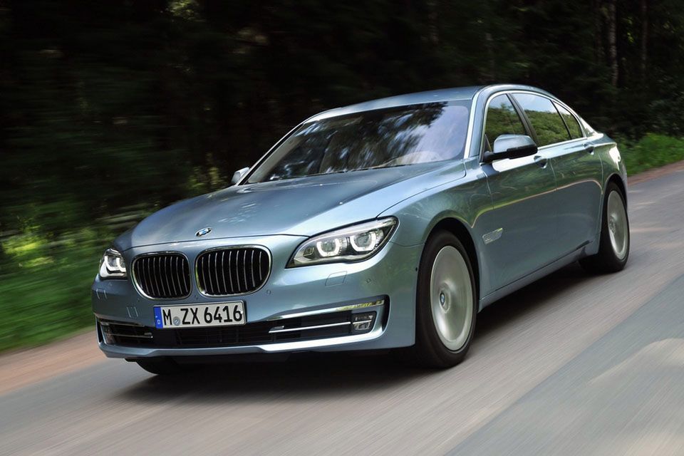 BMW serii 7 2013 (109)