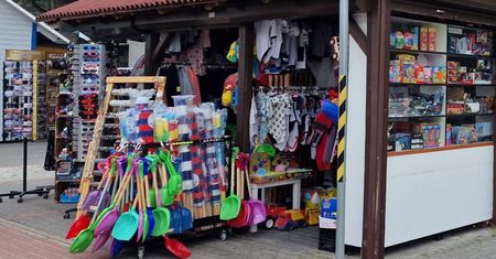 Kontrola skarbowa na stoisku z pamiątkami. Sprzedawca dostał trzeci mandat