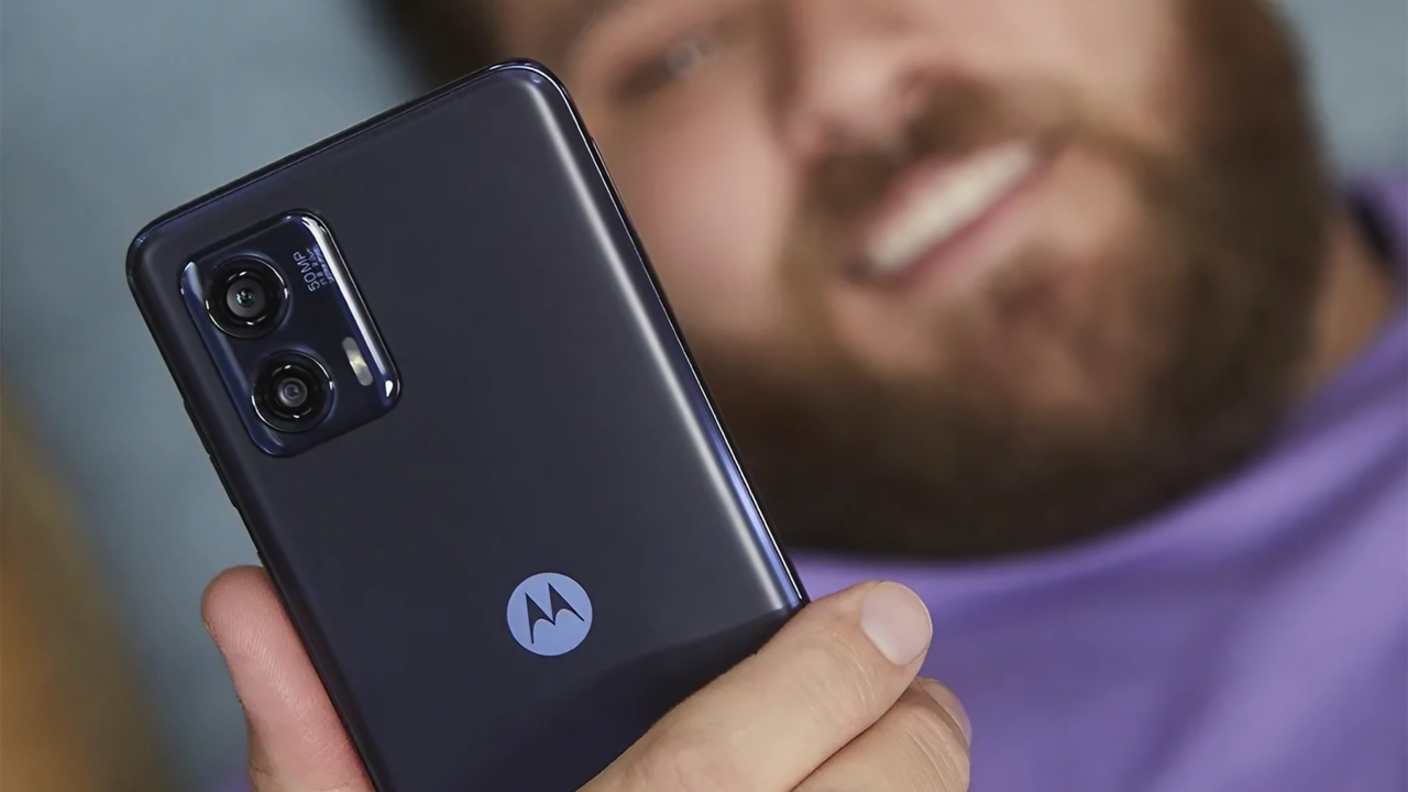 Motorola Moto G73 5G wkracza do Polski. W tej cenie konkurencja jest mocna