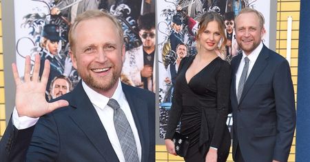 Piotr Adamczyk z żoną oczarowują fotoreporterów na hollywoodzkiej premierze "Bullet Train" (ZDJĘCIA)