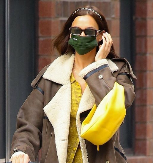 Irina Shayk w płaszczu Sary Boruc