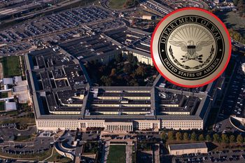 Już nie resort obrony. Na Pentagonie zawisły tablice z nowym napisem