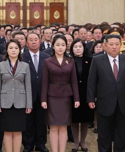 Córka Kima na świeczniku. Noworoczny pocałunek wywołał falę spekulacji