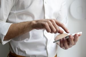Jaki smartfon kupić na prezent świąteczny 2025?