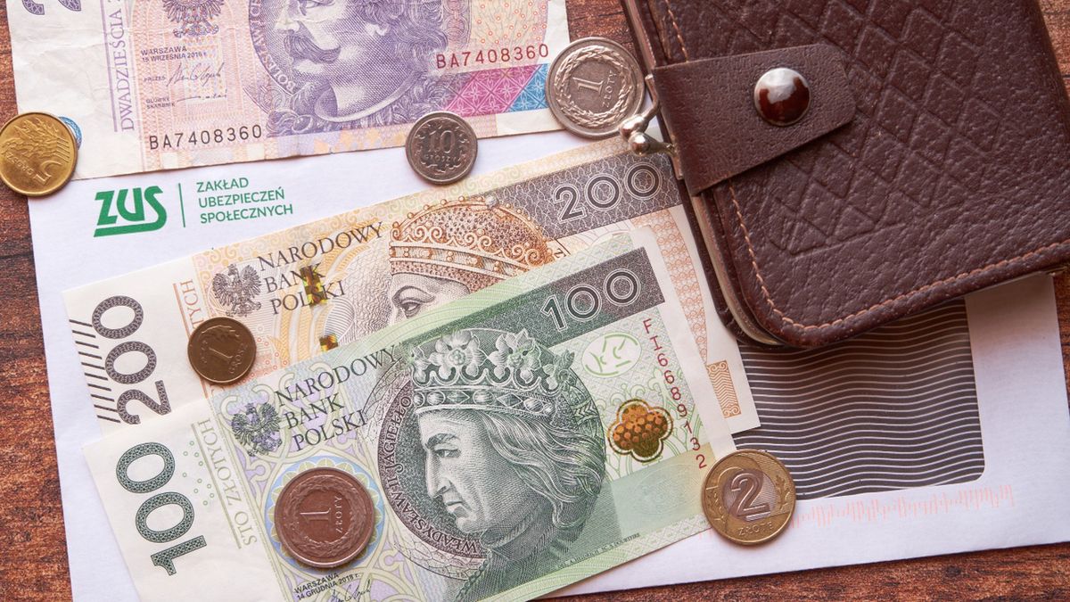 Poczta Polska podnosi opłaty za doręczanie emerytur