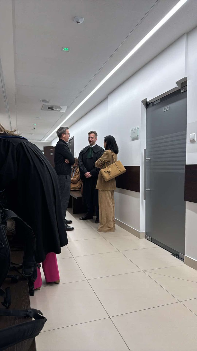 Katarzyna Cichopek i Maciej Kurzajewski z prawnikiem