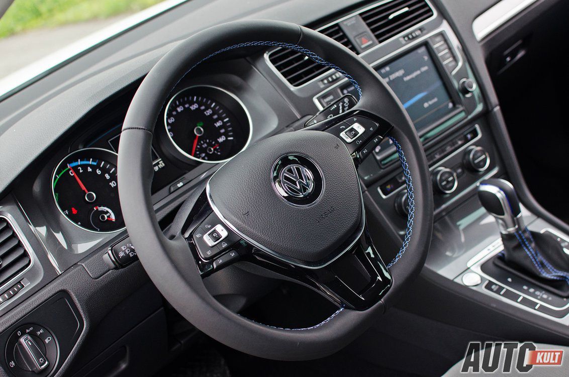Volkswagen e-Golf 7