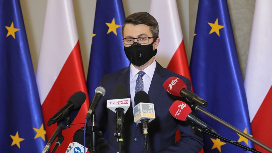 Konferencja prasowa Piotra Muellera oraz Rafała Webera. Relacja na żywo