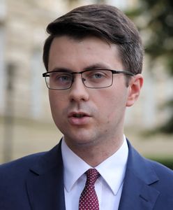 Koronawirus. Piotr Mueller: Ustawa covidowa jest efektem pomyłki