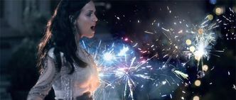 Wybuchowe piersi Katy Perry! (WIDEO)